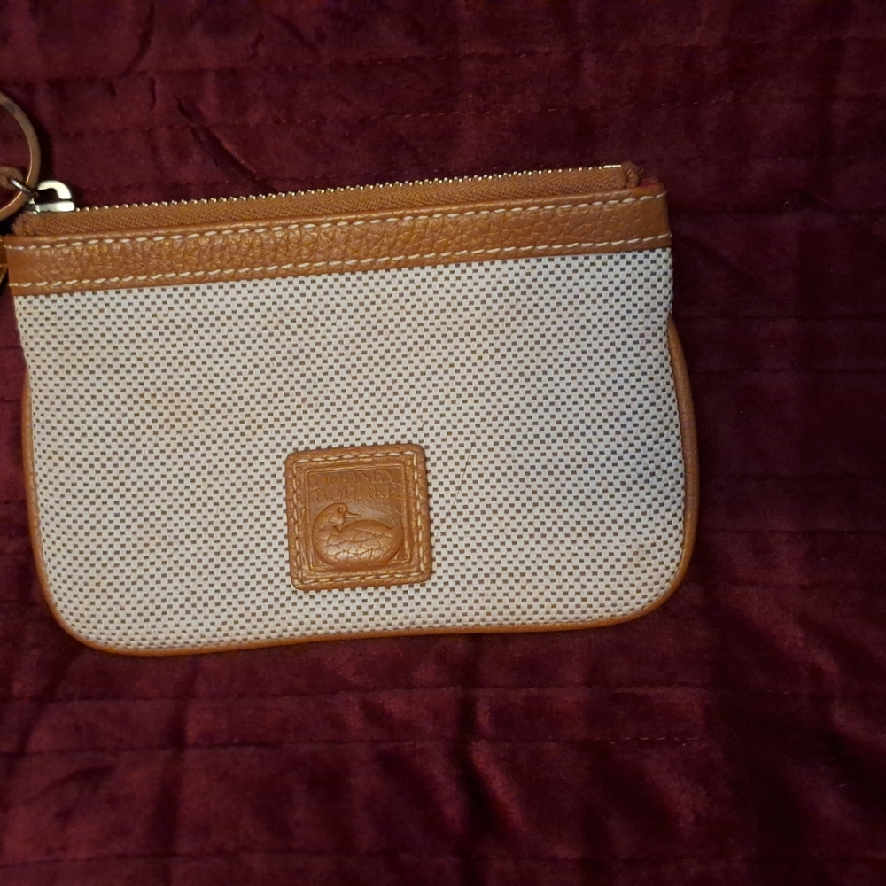 Dooney & Bourke Tan and Cream Wristlet